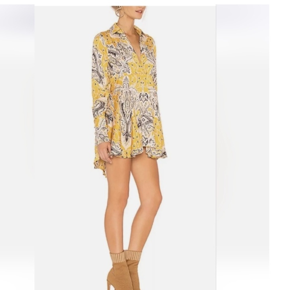 FREE PEOPLE 🦋Field Of Butterflies Paisley Tunic